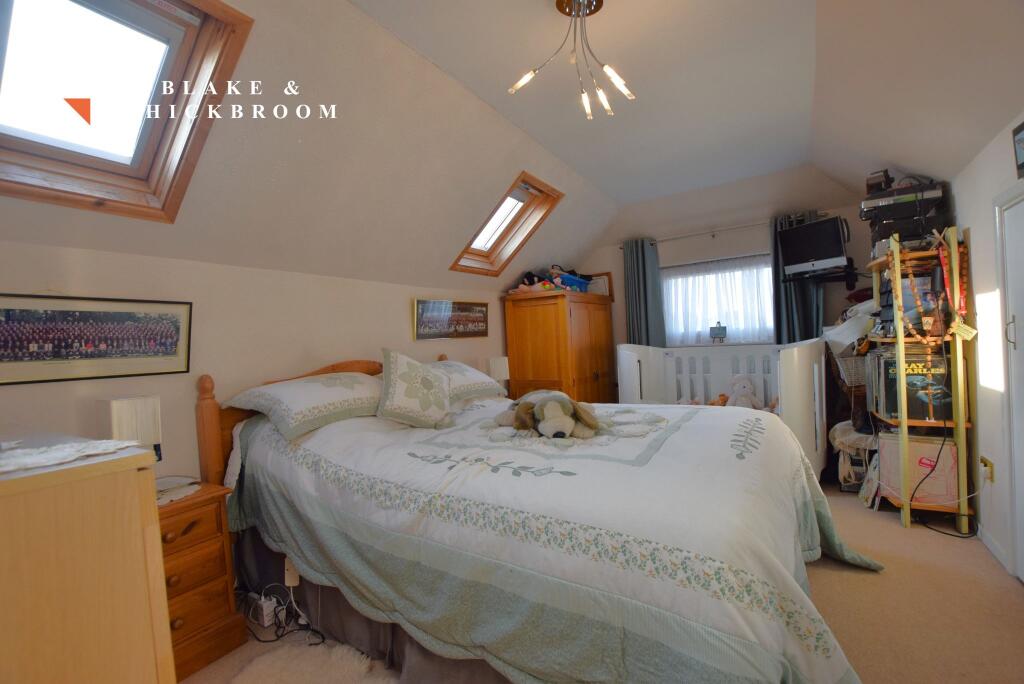 FIRST FLOOR: BEDROOM ONE
