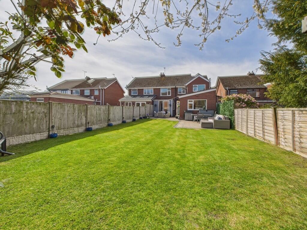 CAM02854G0-PR0361...