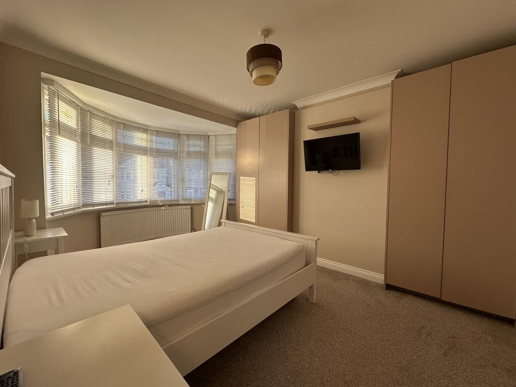 First floor, front master bedroom 1