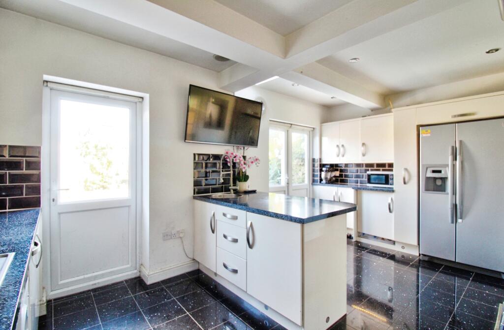Kitchen Angle