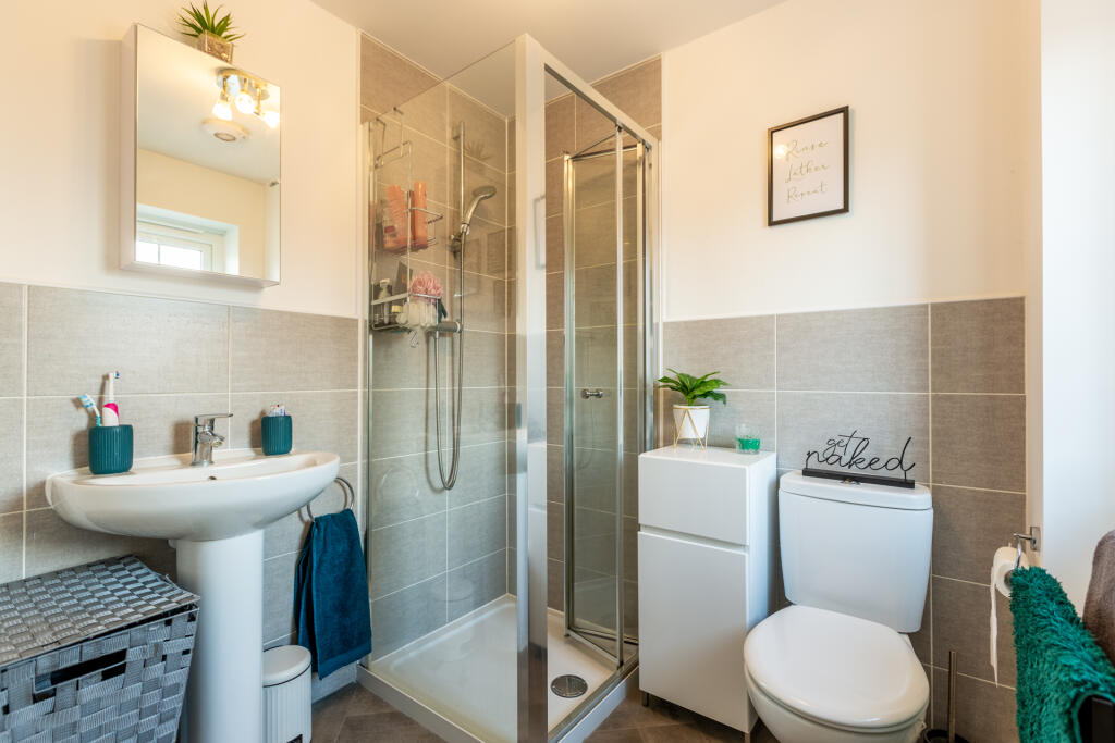 Robinson David Estate Agents 27 Cornflower Way Hig