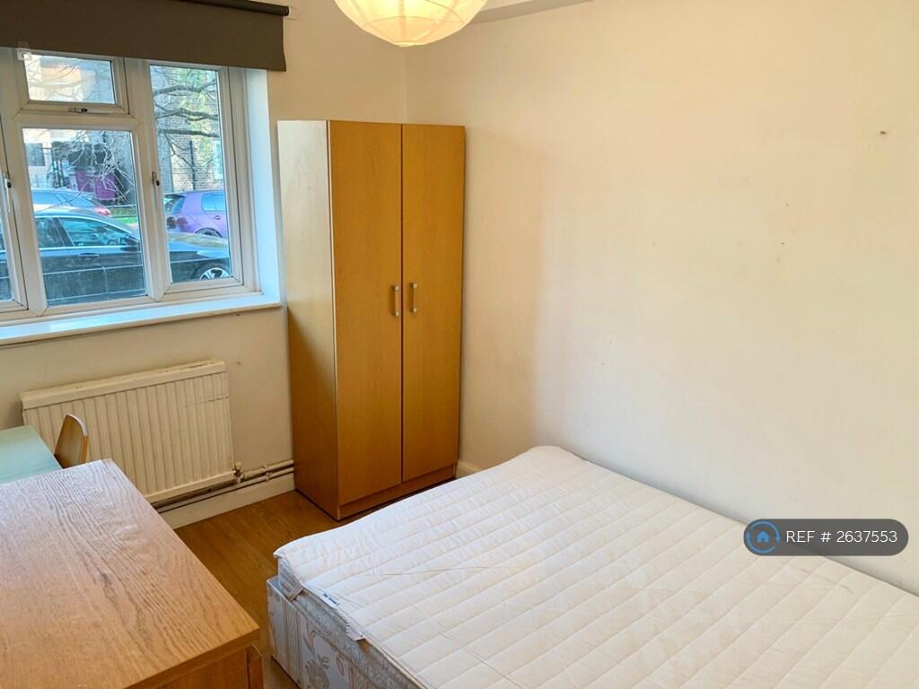 Bedroom 2 Pic 1