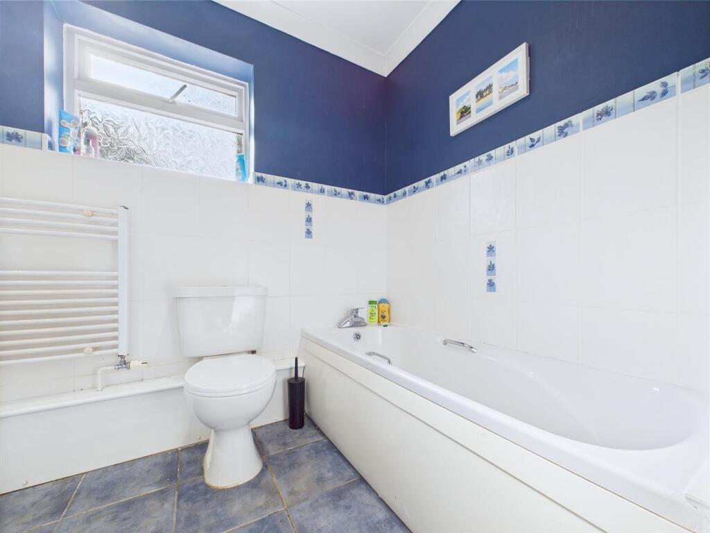 Four-Piece Bathroom