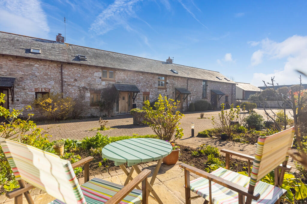 A09 - 3 Hensford ...