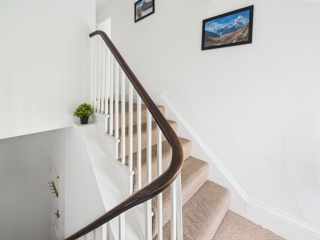 CAM02089G0-PR0559...