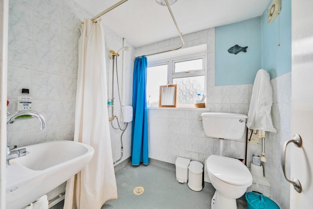 Bathroom (1)