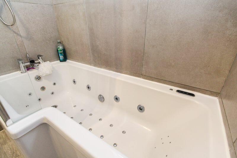 Bedroom One En-Suite