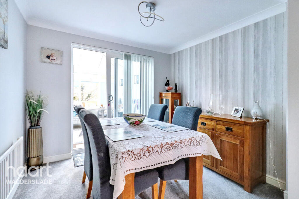 Bracken Lea, Chatham