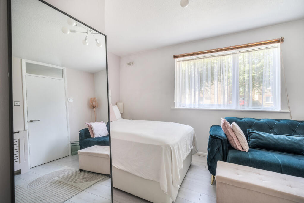 1336321-6-6899e5d...