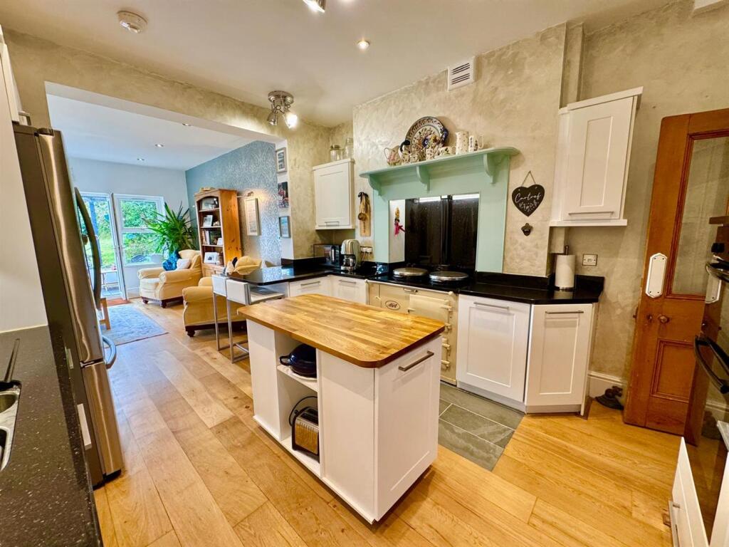 PHOTO-2025-07-06-18-51-23 (12).jpg