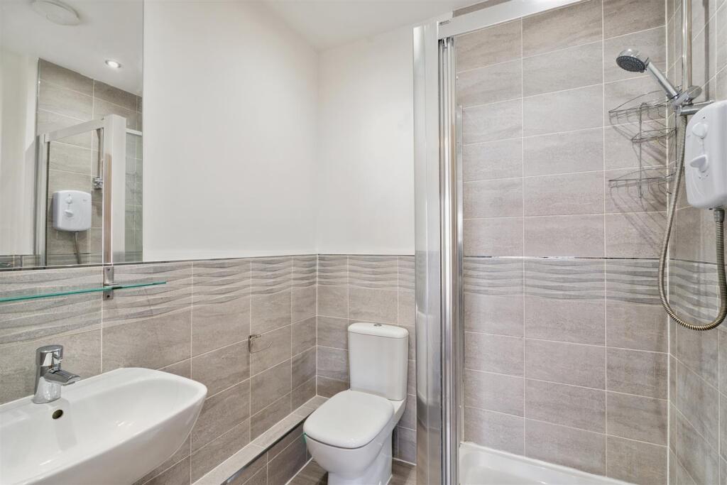 Apartment 26 Kensington Court,, 5C Highfield Road 