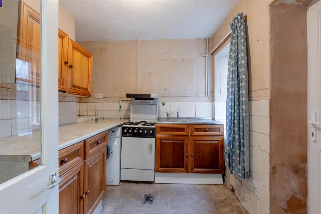 Church View Cottages, Portishead Kitchen 2.jpg