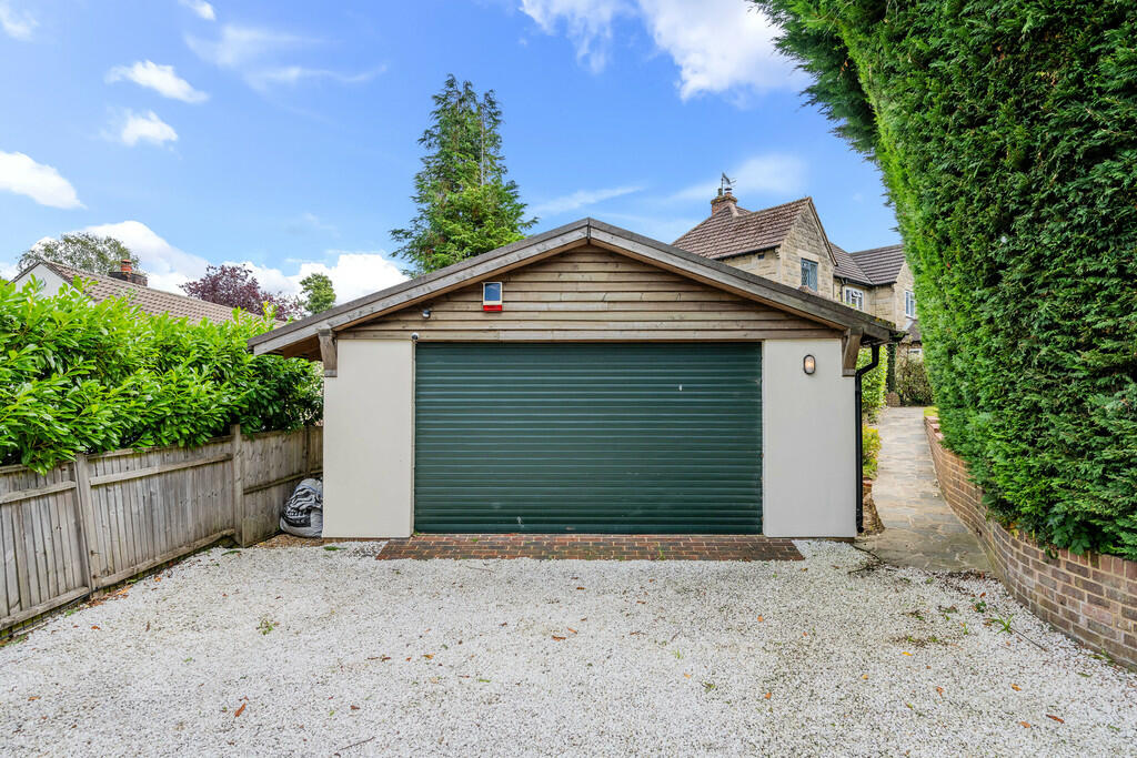 DORMANS ROAD, 1 -...