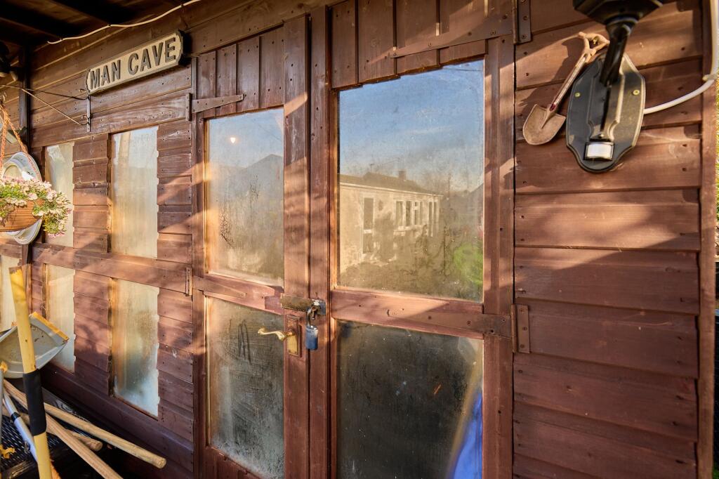 Shed