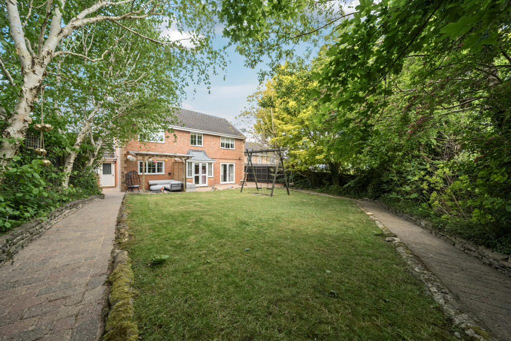 57681ca06ecd06d1289305arw57