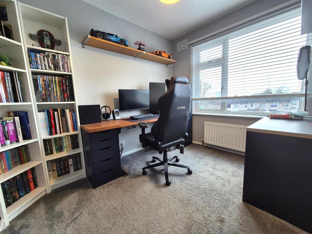 Bedroom No.2