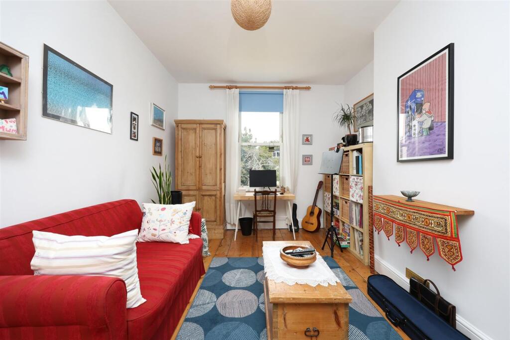 4 Julius Road 36.JPG