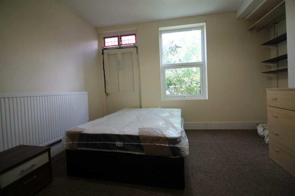 68RPA- Bedroom 2.JPG