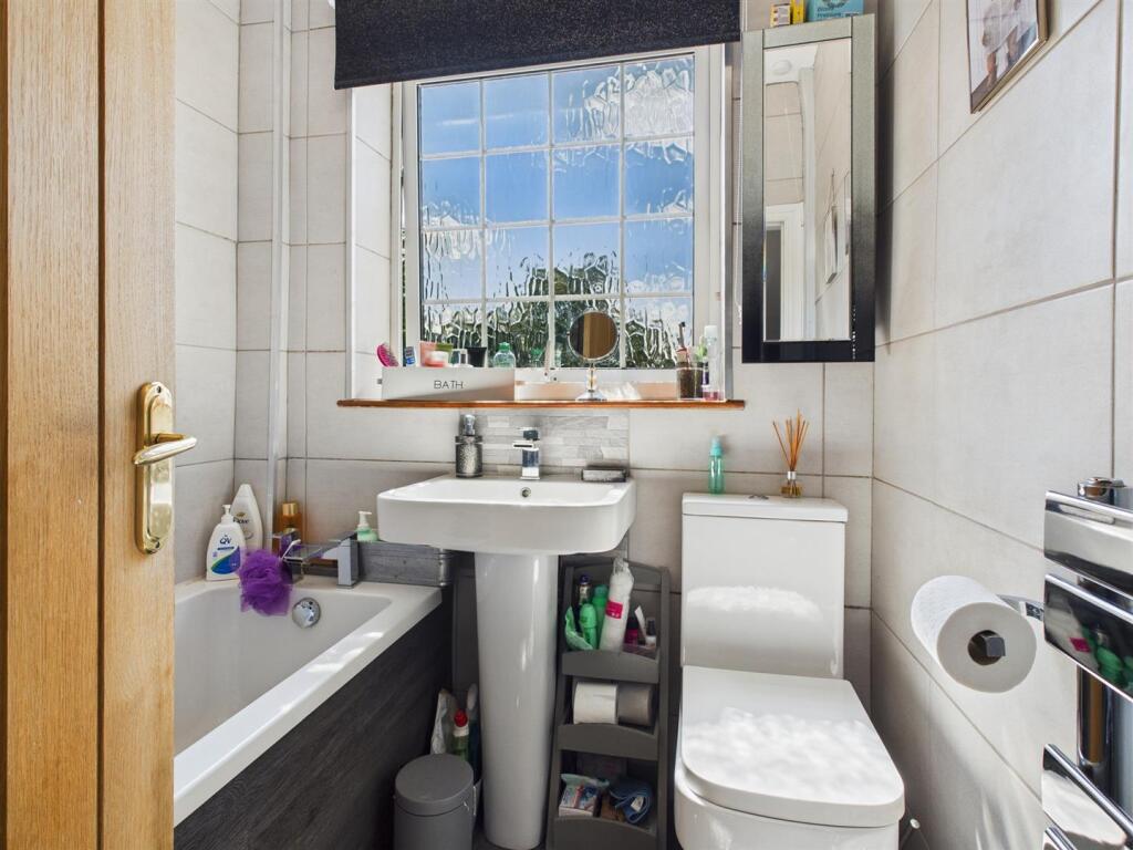 Ground Floor Bathroom