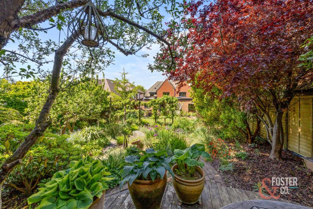 Tredcroft Road, 4 EXTERNALS-006.jpg