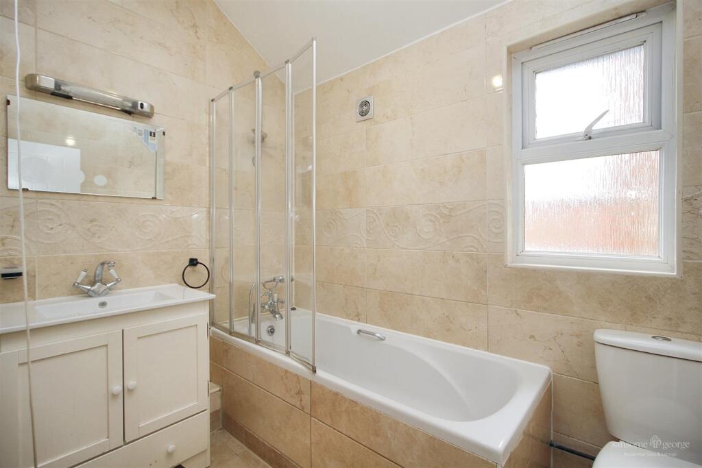 First Floor Bathroom