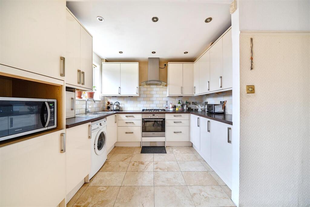 Kitchen.jpg