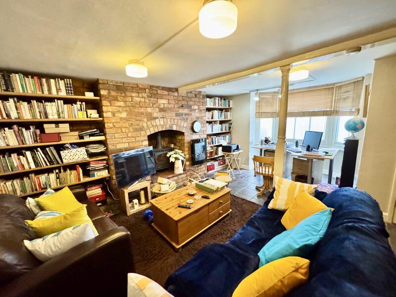 Sitting room/ office