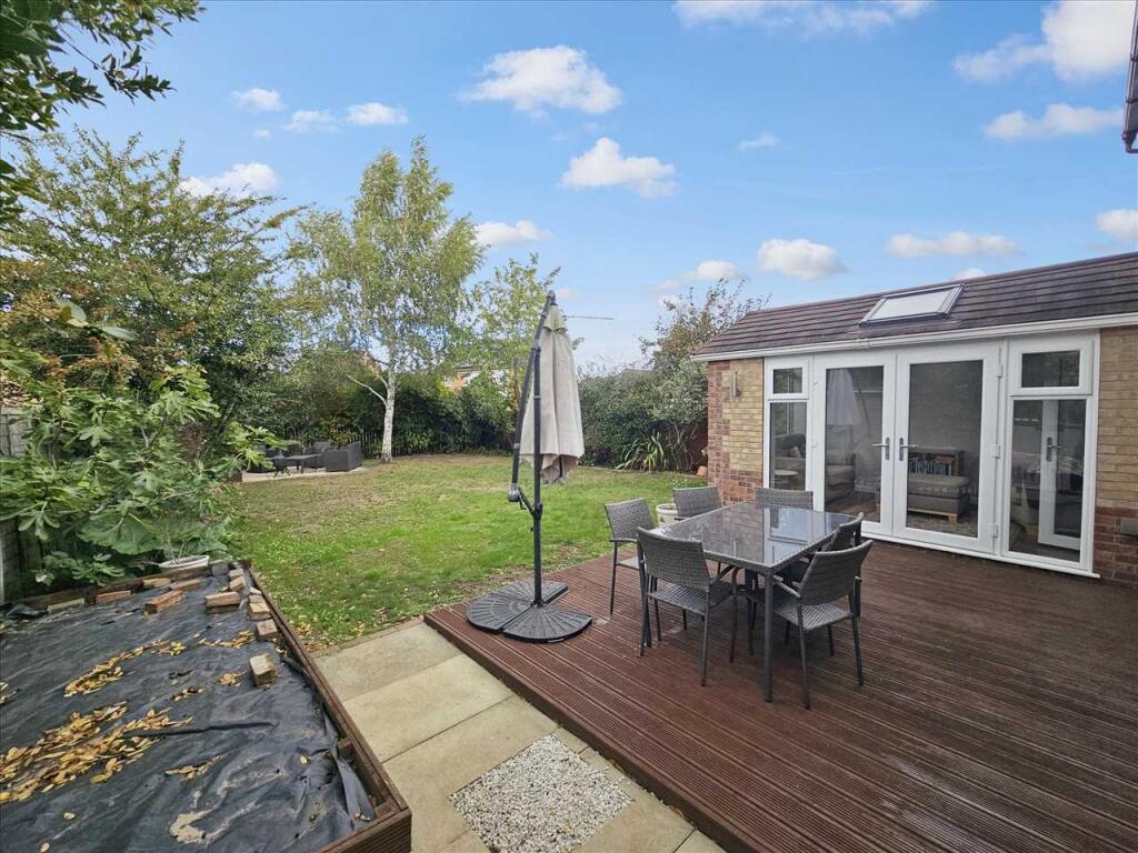 Rear Garden:
