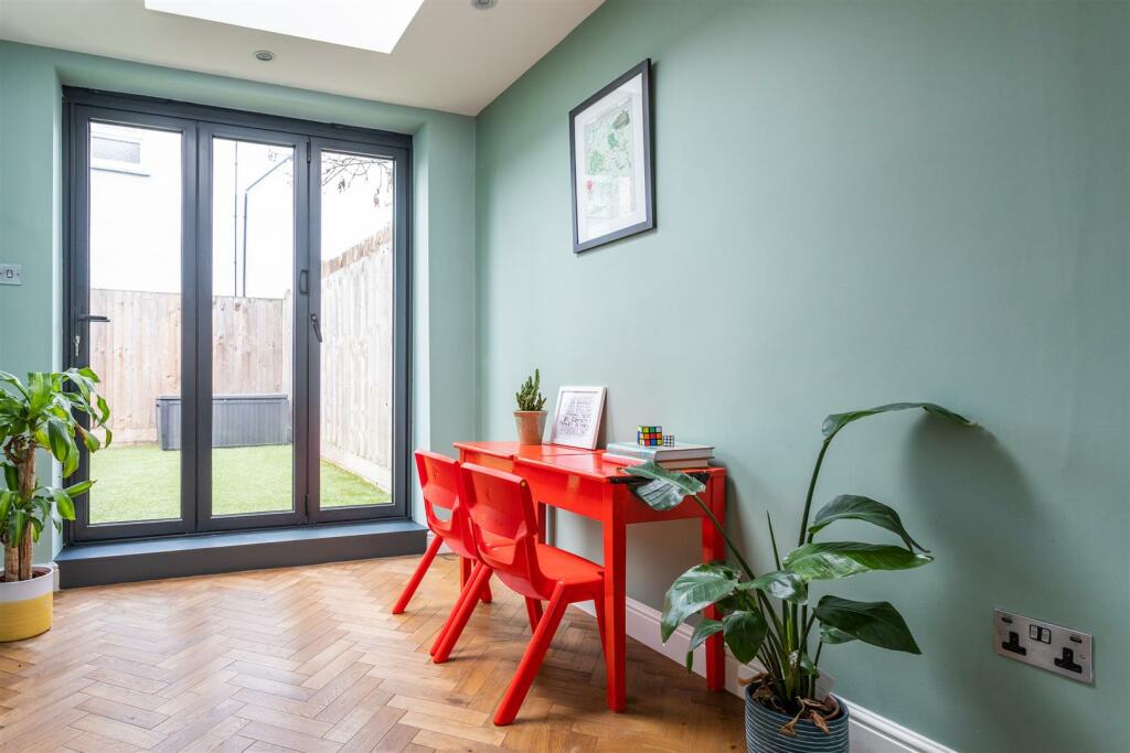 59 Fairbourne Road,-19.jpg