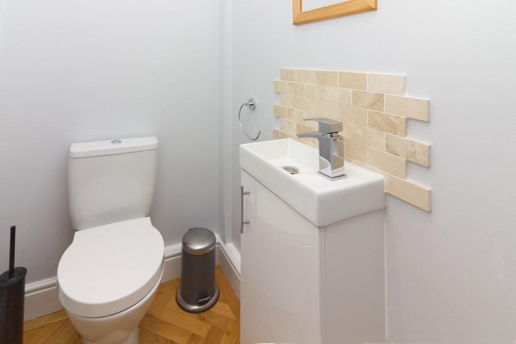 Cloakroom WC