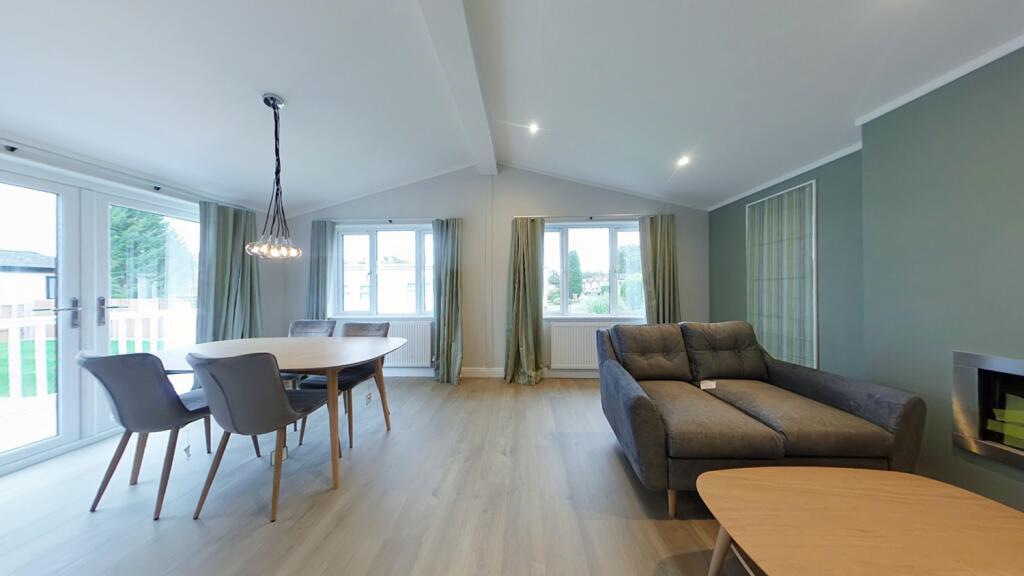 Open Plan Living Room  - Kitchen
