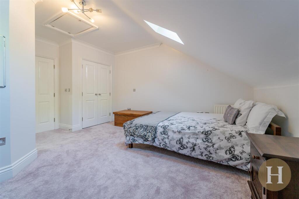 Hadleigh Estate Agents-31.jpg