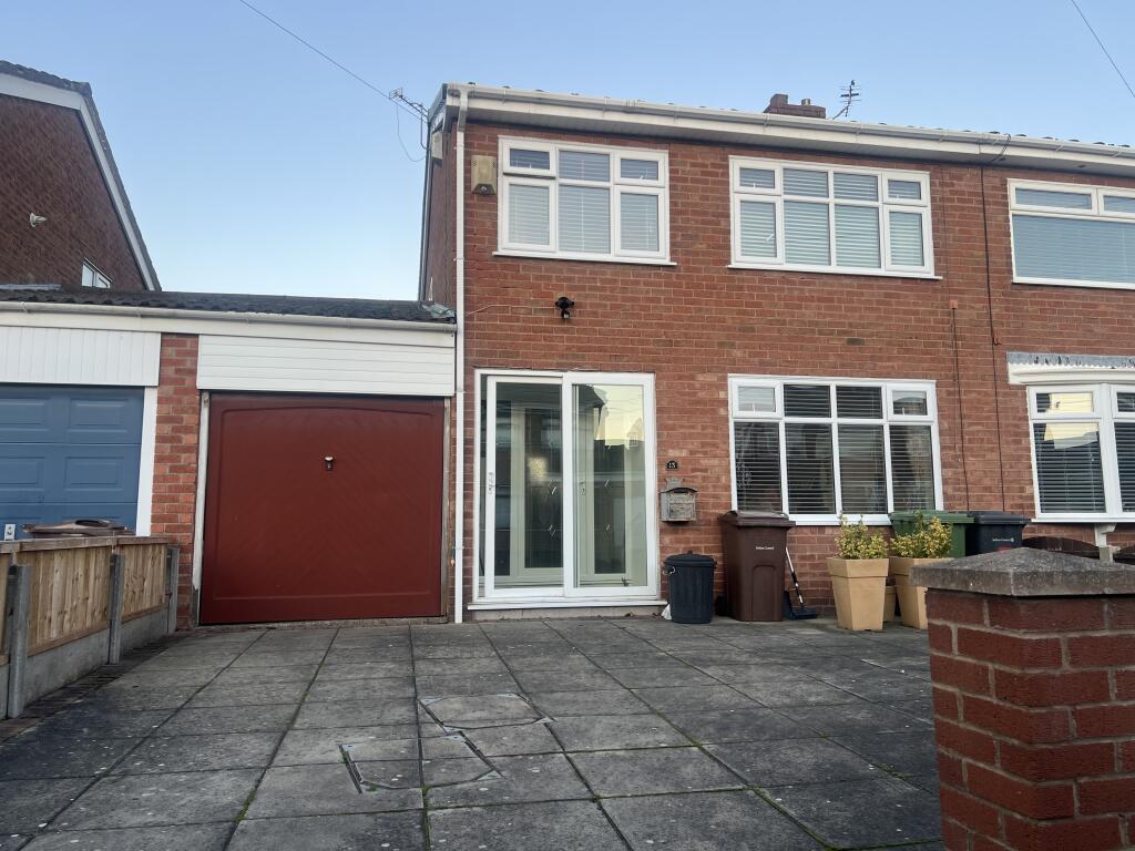 13 Calder Drive, Maghull, Liverpool L31 9DR