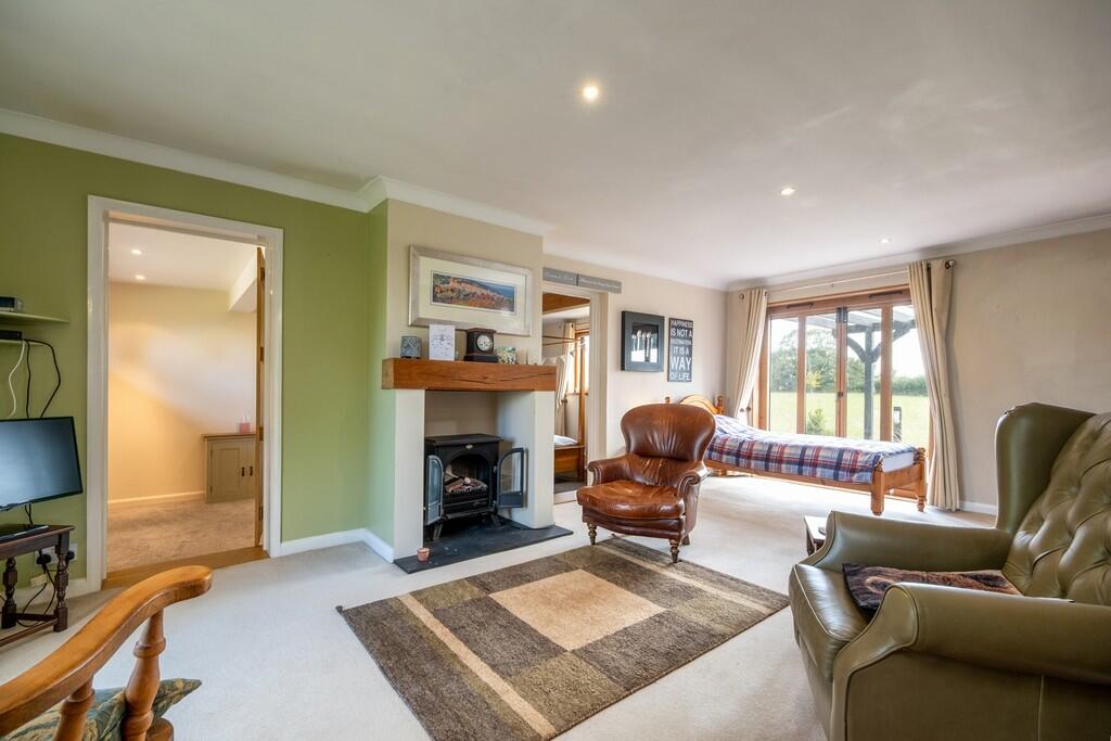 1440pxReads Hall-...