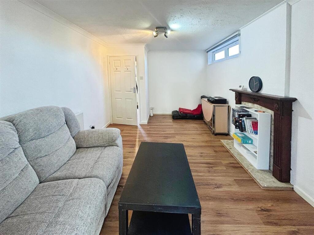 3a3f1f8d-0-4FA1-B6A7-C1EAA6E60DC0-1353-0000010F5CF