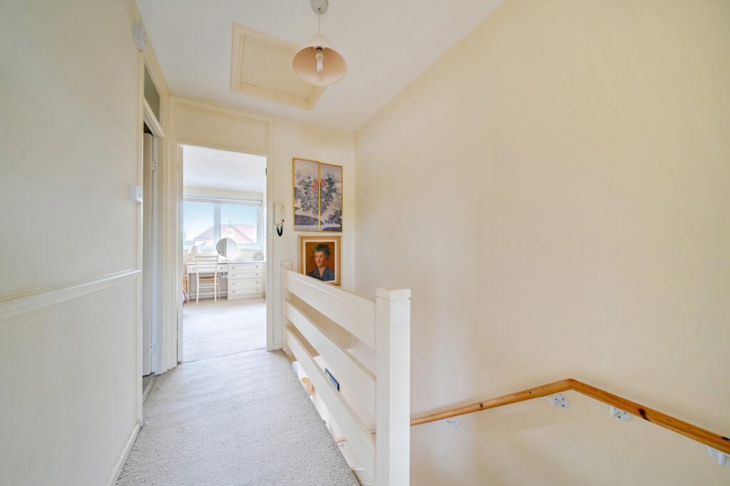 1344283-9-68adf52...