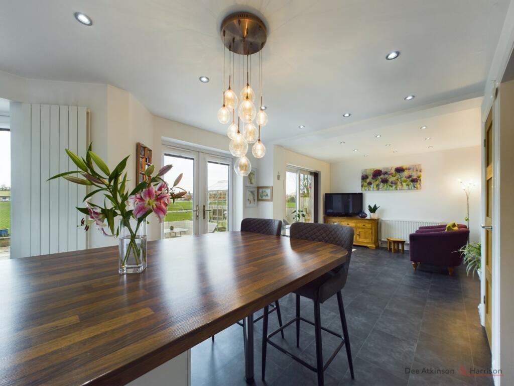 Kitchen/Dining/Lounge