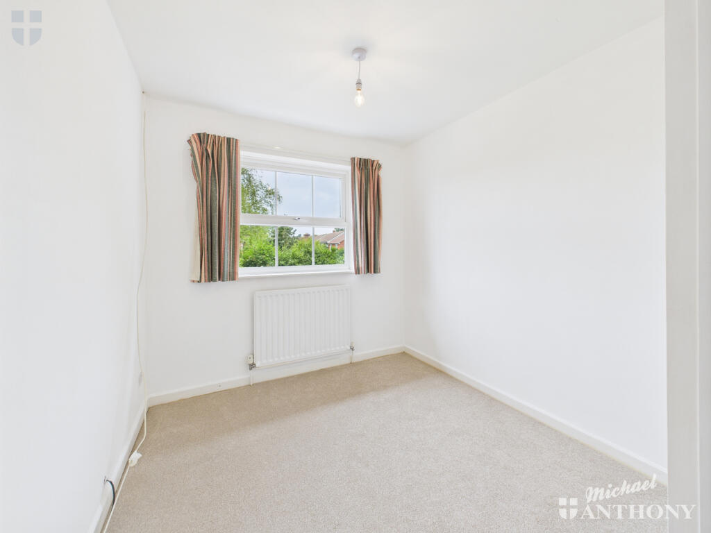 CAM03852G0-PR0315-STILL012