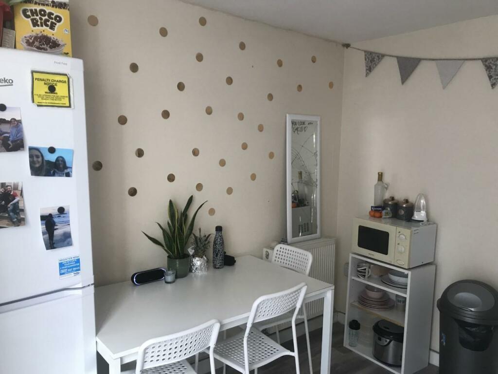 Bedroom.jpg