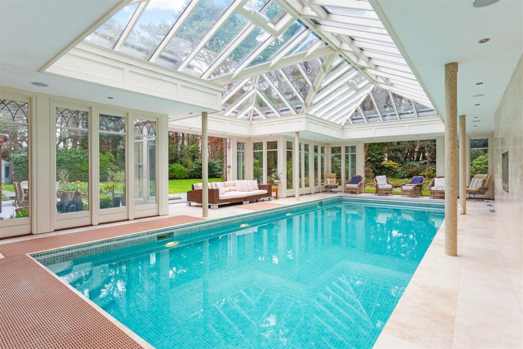 67370_3 Bury Road Poole (13).jpg