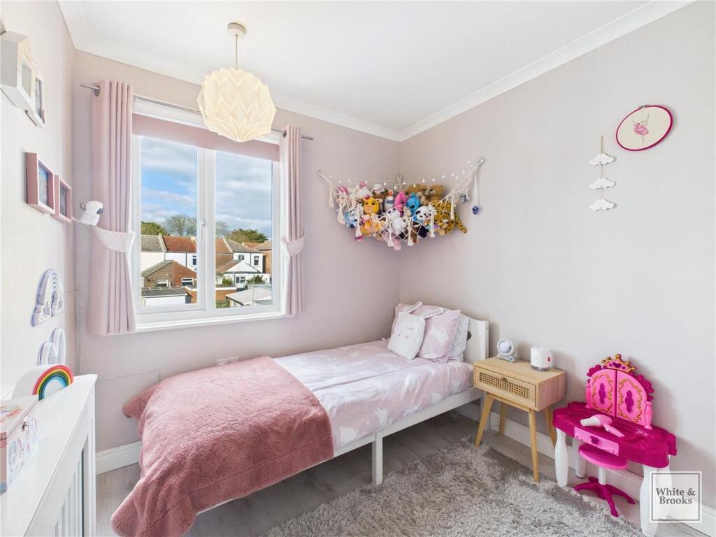Bedroom 3.jpg
