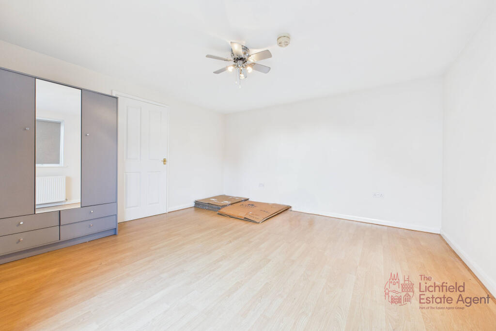 CAM02494G0-PR0072-STILL022