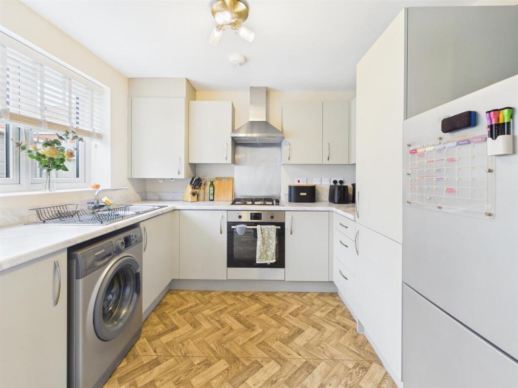 9 Sandpiper Lane (14).jpg