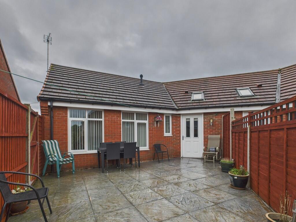 CAM04273G0-PR0223...