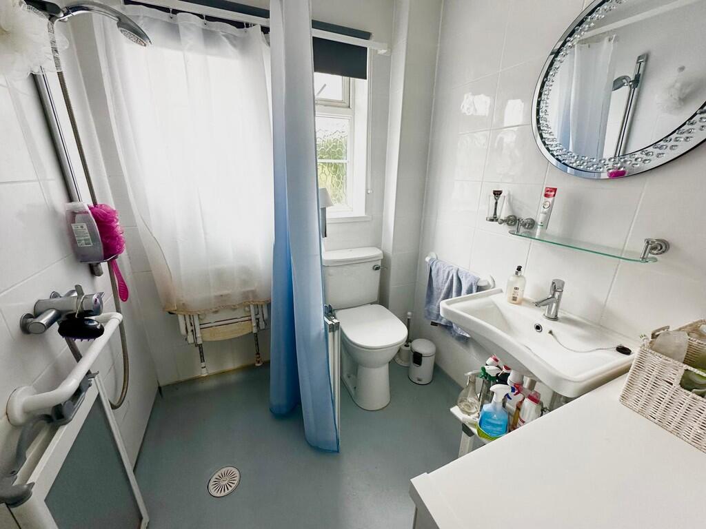 IMG-20250317-WA00...