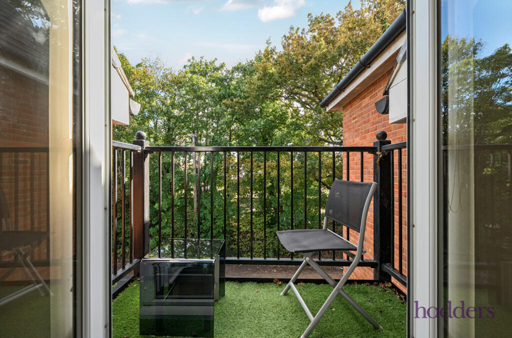 708e0ddf-37a8-4f4...