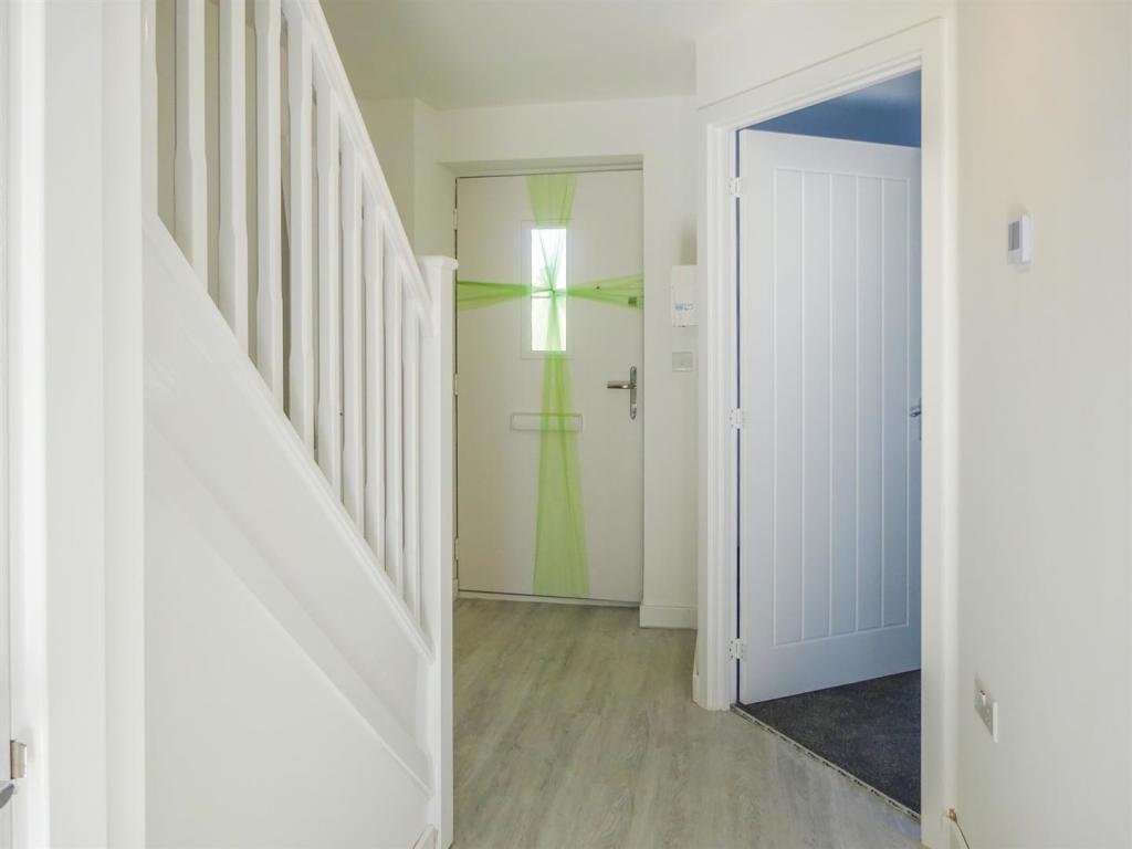 SP00444-S-DSC00179-16 Stork Lane.jpg