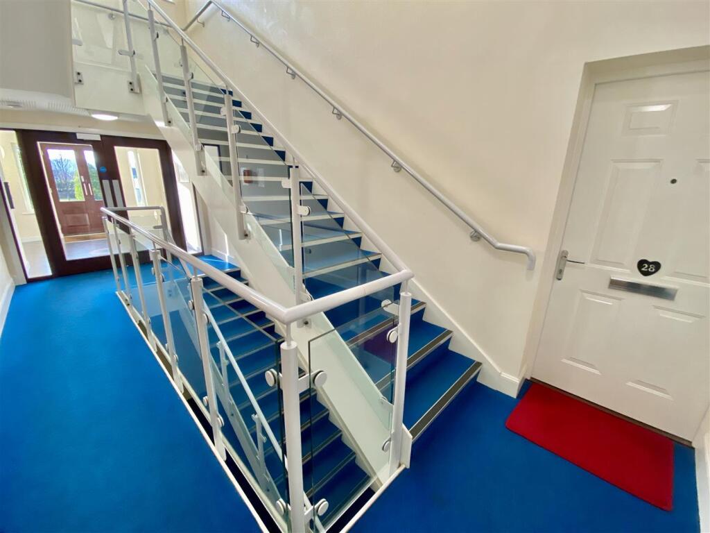 Bramleys Estate Agents - Marmaville Court - Mirfie