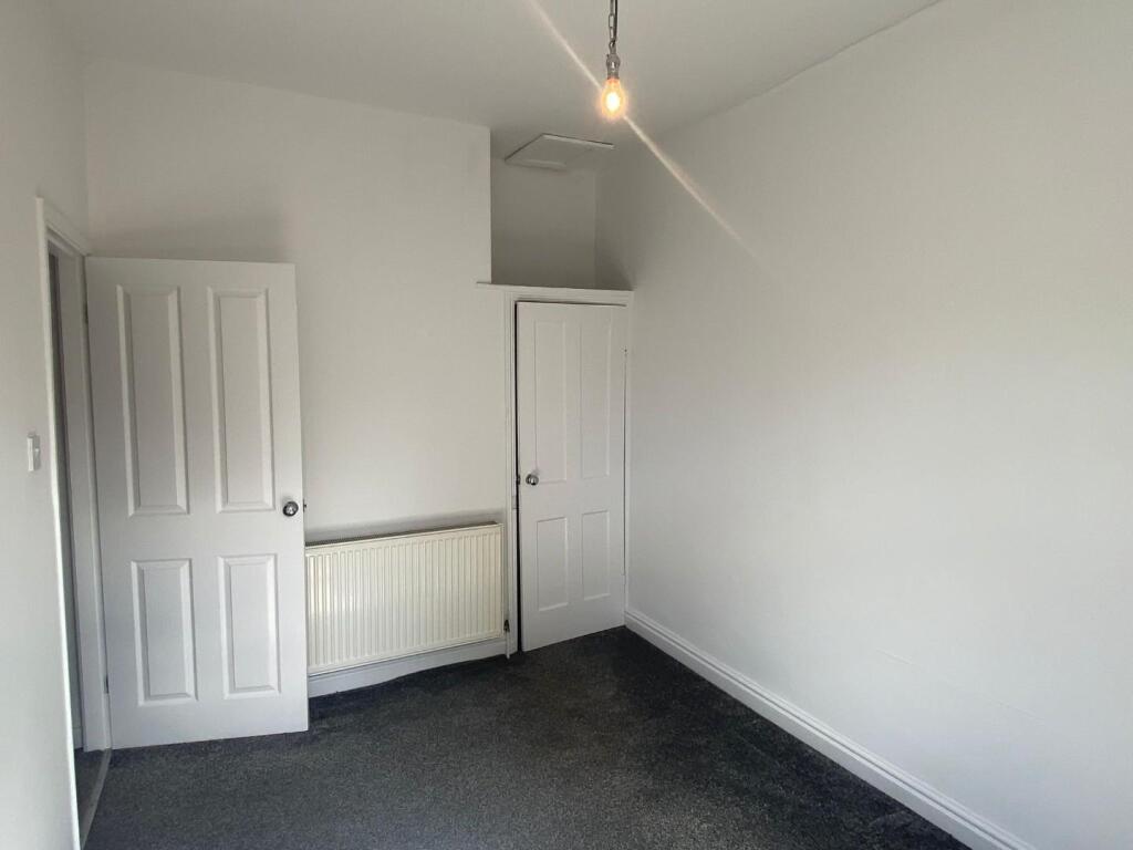Bedroom 2 2.jpg