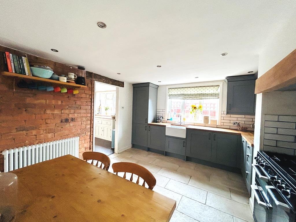 Kitchen.JPEG